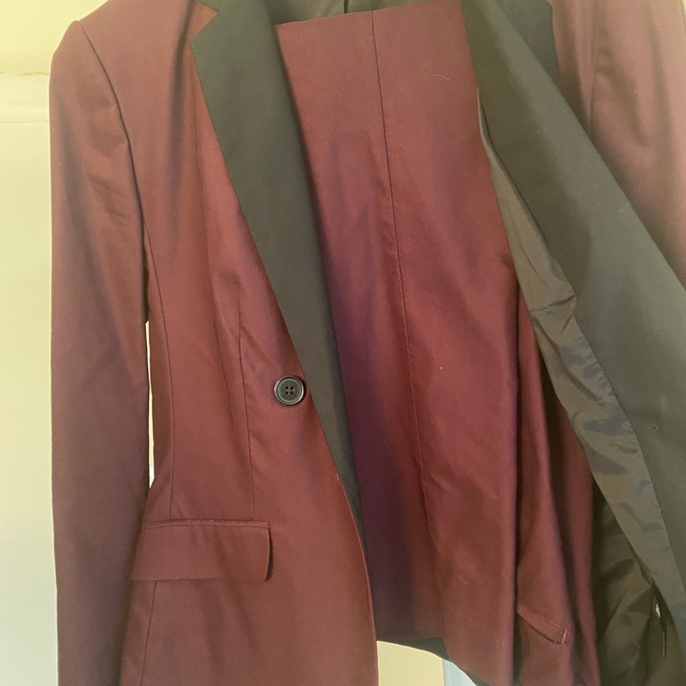 Express pants suit